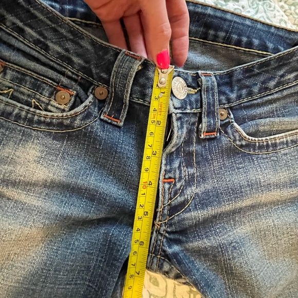 TRUE RELIGION denim jeans -- low rise -- size 26 - Picture 10 of 10